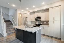 Lake Access | A/C | Pet Friendly| Available August 1st - Photo 3