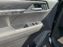 2026 GMC Acadia - Photo 11