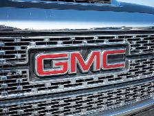 2018 GMC Sierra 2500HD Denali - Sliding Rear Window | Leather - Photo 14