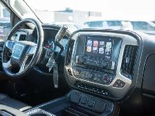 2018 GMC Sierra 2500HD Denali - Sliding Rear Window | Leather - Photo 46
