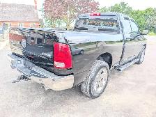 2012 Ram 1500 4WD Quad Cab 140.5' Big Horn | Clean title! | No a - Photo 4