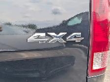 2012 Ram 1500 4WD Quad Cab 140.5' Big Horn | Clean title! | No a - Photo 18