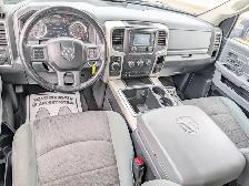 2014 Ram 1500 4WD Crew Cab 149' SLT | Back-up cam! | Well mainta - Photo 9