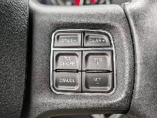 2014 Ram 1500 4WD Crew Cab 149' SLT | Back-up cam! | Well mainta - Photo 18