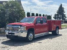 2014 Chevrolet Silverado 3500HD Dually Service Truck - Photo 4