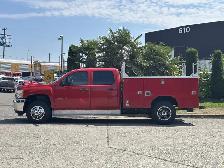 2014 Chevrolet Silverado 3500HD Dually Service Truck - Photo 6