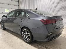 KIA Forte EX IVT 2023 à vendre - Photo 8