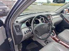 2007 Toyota Highlander 7-Passenger, RUNS WELL, UNDERCOATED, AS I - Photo 9