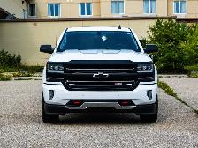 2018 Chevrolet Silverado 1500 LTZ  5.3L | Leather Seats - Photo 3