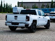 2018 Chevrolet Silverado 1500 LTZ  5.3L | Leather Seats - Photo 13