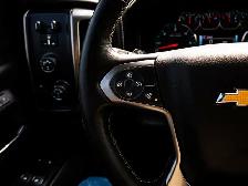 2018 Chevrolet Silverado 1500 LTZ  5.3L | Leather Seats - Photo 23