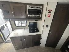 2020 Wolf Pup 16PF Couples Model - Photo 10