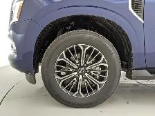 2025 Nissan Armada - Photo 22