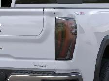 2026 GMC Sierra 2500HD SLT - Photo 8