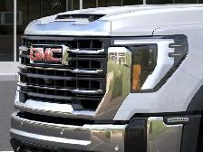 2026 GMC Sierra 2500HD SLT - Photo 10