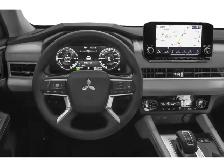 2023 Mitsubishi Outlander PHEV - Photo 4