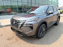 2024 Nissan Rogue S AWD  Safety Shield 360 - Photo 2