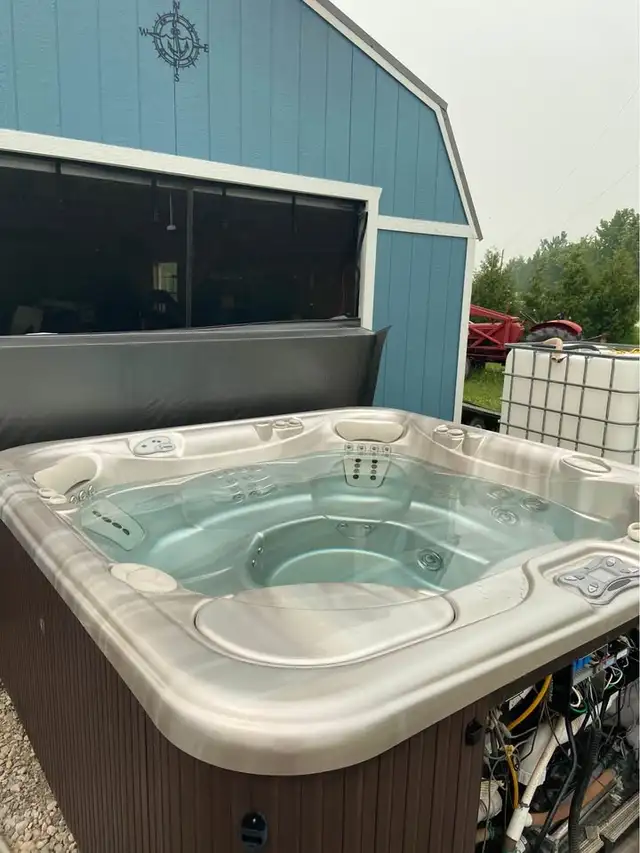 Hot Tub Ready for Delivery!