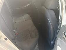 2017 Hyundai Accent hatchback - Photo 3