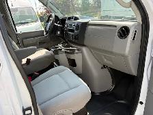 2024 Ford E-450 16’ CUBE VAN LOADED 75K CAN LEASE! - Photo 14