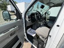 2024 Ford E-450 16’ CUBE VAN LOADED 75K CAN LEASE! - Photo 15