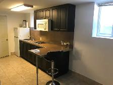 Cozy Bachelor in Port Credit