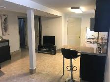 Cozy Bachelor in Port Credit - Photo 2