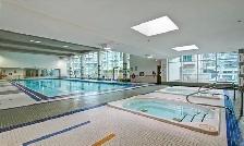 Downtown Lakeshore Condo: 1  1 Bed   2Bath, parking  hydro inc'd - Photo 9