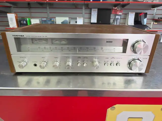 Amplificateur Toshiba sa-725