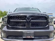 2017 Ram 1500 Express Black Crew Cab HEMI | AS IS | 4X4 - Photo 33