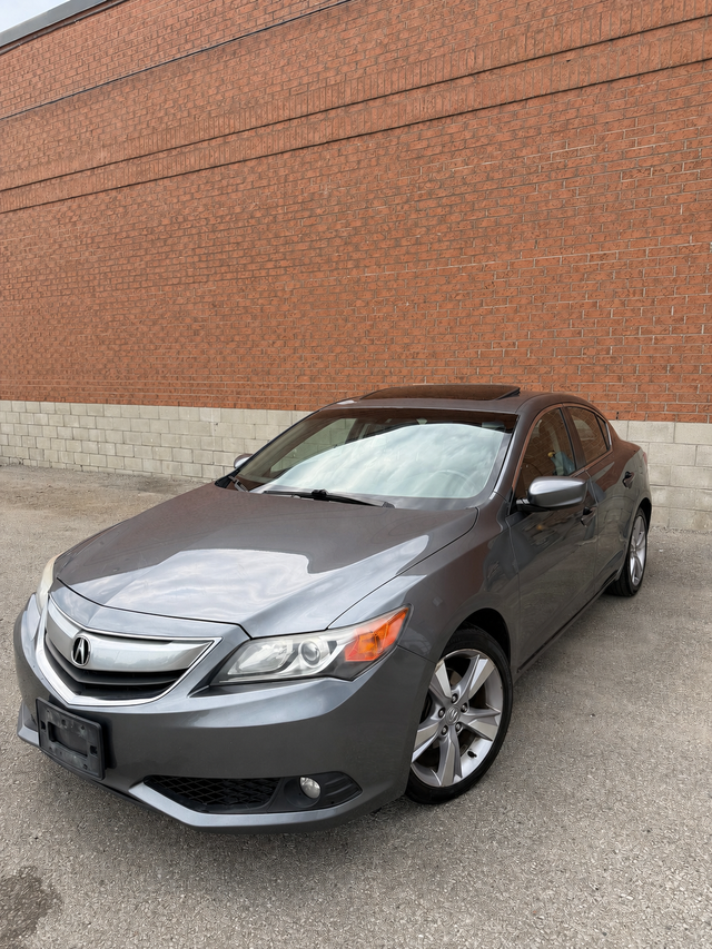 2013 Acura ILX Premium | Certified | Leather | Sunroof | Backup