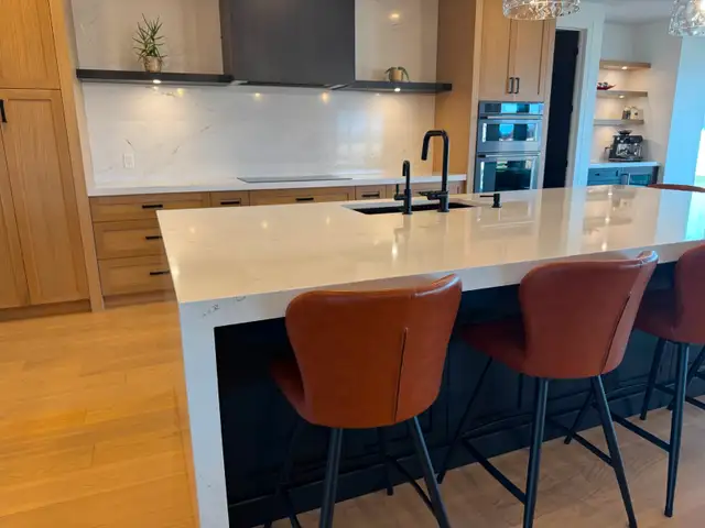 Beautiful Quartz Countertops – Free Estimate Available
