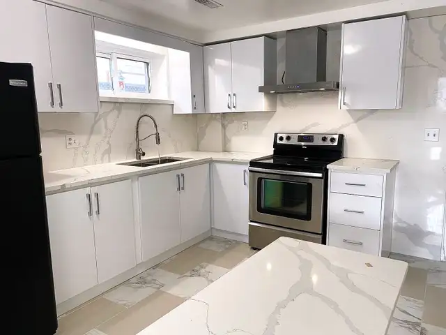 Premium Quartz, Granite & Marble Countertops from $250