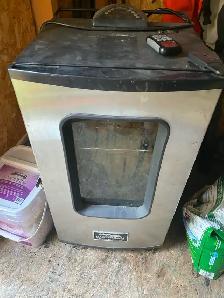 Brinkman Digital Electric Smoker - Photo 3