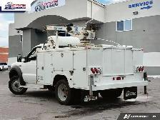 2006 Ford F-450 Chassis Fleet-ready and built for productivit... - Photo 4