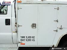 2006 Ford F-450 Chassis Fleet-ready and built for productivit... - Photo 9