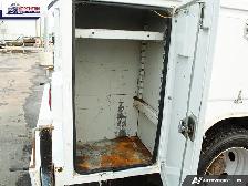 2006 Ford F-450 Chassis Fleet-ready and built for productivit... - Photo 21