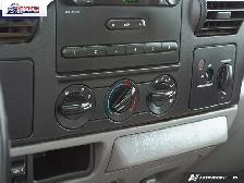 2006 Ford F-450 Chassis Fleet-ready and built for productivit... - Photo 39