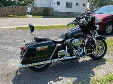 MOTO HARLEY DAVIDSON 2005 FLHTC - Photo 2