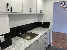 Beau 4 ½ métro Jean-Talon 1390$ Disponible 1er août, PROMO!!! - Photo 3
