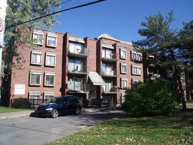Beau 4 1/2 proche du métro Montmorency. 1,250$, DISPONIBLE!