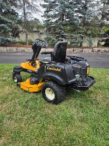 cub cadet zero turn - Photo 4