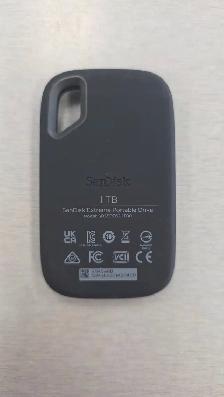 SanDisk Extreme Portable SSD 1TB - Photo 2
