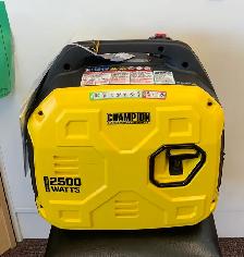 Champion 2500W Inverter Generator - Photo 2