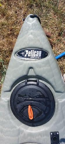 2 kayaks and paddles for sale Pelican Premium - Photo 4
