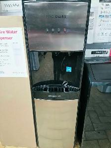 Machine a eau stainless