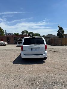 2017 Dodge Caravan SE SAFETIED - Photo 3