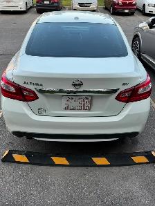 2017 Nissan Altima 2.5 SL - Photo 3