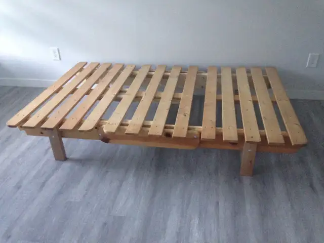 Futon/Mattress Bed Frame