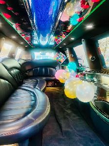 TORONTO LIMOUSINE RENTAL-NIAGARA LIMO -WEDDING FESTIVAL BIRTHDAY - Photo 4